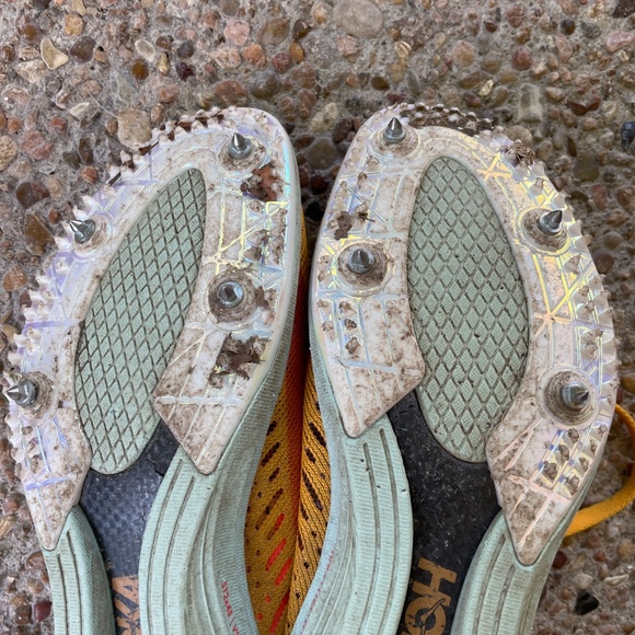 Hoka running cleats Celio x LD - Picture 2 of 2